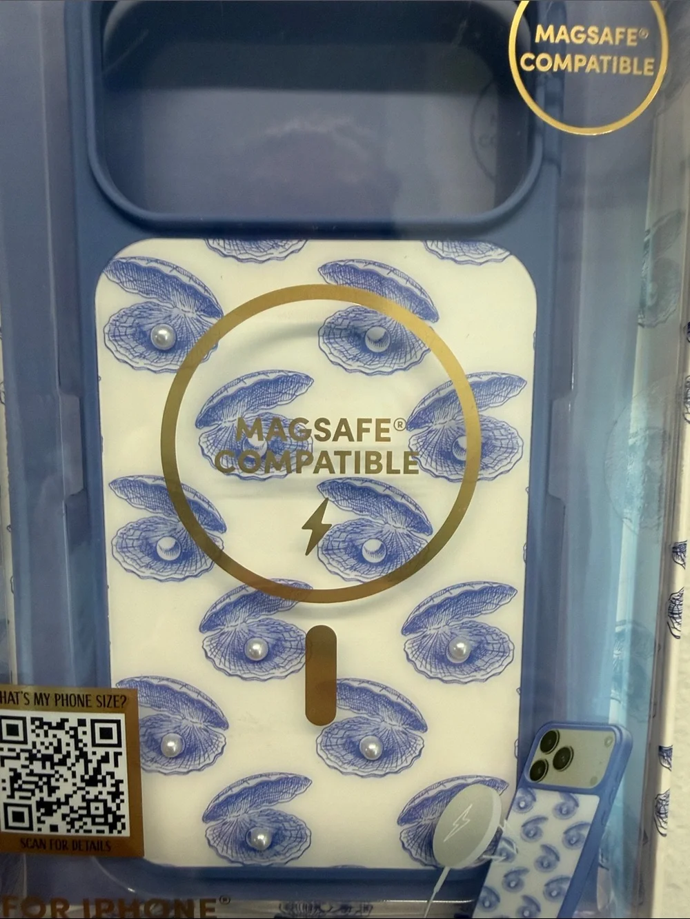 XO Poppy | Vintage Blue Clamshell Pearl iPhone 17 Pro Max MagSafe Case
